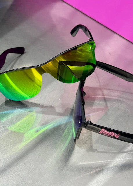 SIDE CHICK SUNGLASSES